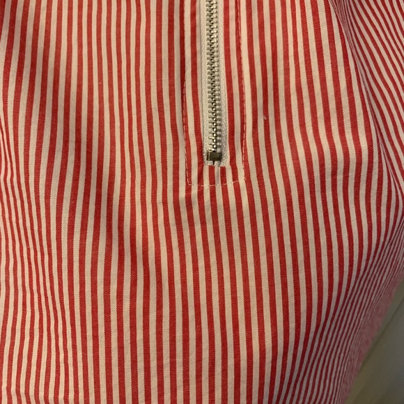 Stripe & Ruffle Pull-Over - Picture 5 of 10